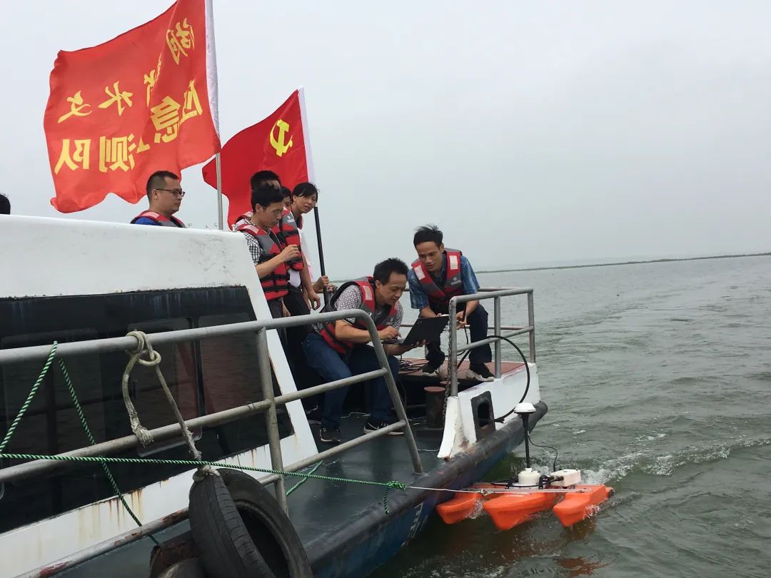 湖南水文继续东洞庭湖应急监测。