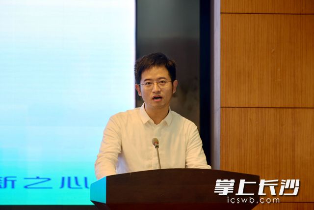 酷哇机器人创始人兼ceo何弢表示,对接下来的合作充满期待。周秋燕 摄