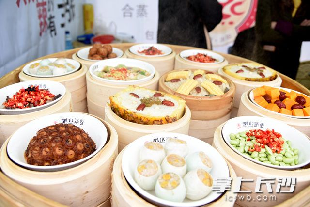 浏阳蒸菜种类多样,是浏阳文化的代表之一。长沙晚报记者 刘琦 摄