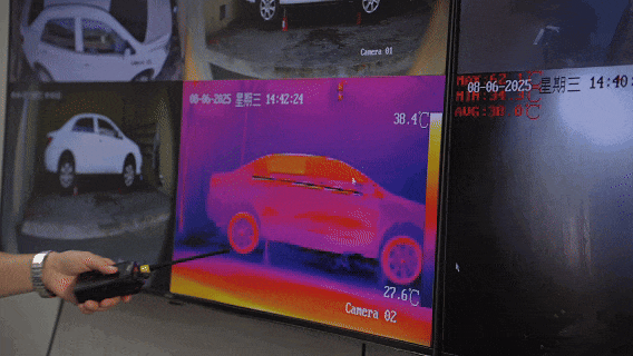 锂电池汽车及储能电池灭火实验。 均为长沙晚报通讯员李杰供图