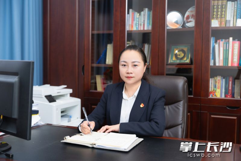 长沙市第一中学校长羿莎。均为学校供图