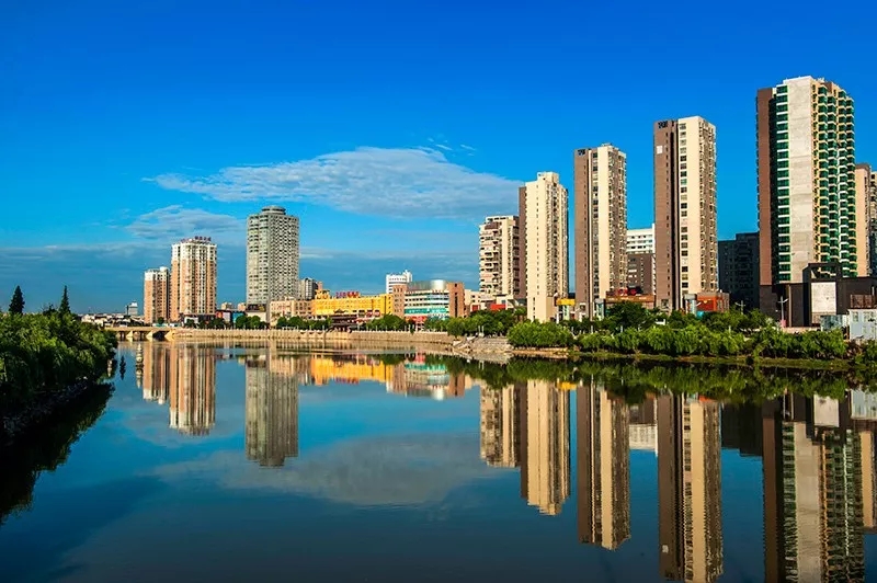 △2016年的沩江河畔