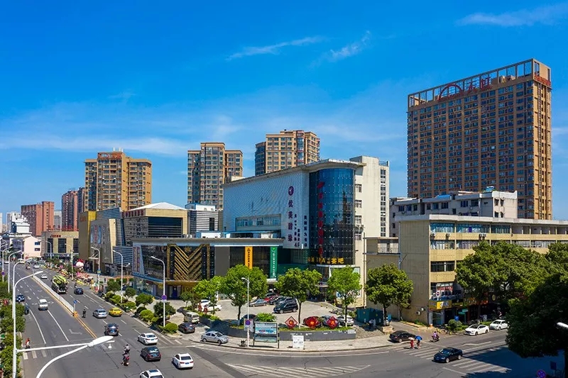 △2019年的春城万象广场（原新山停车场地段）