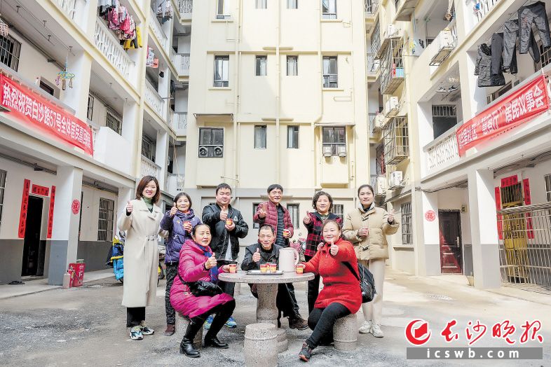 小院改造一新，居民回迁喜迎新春。 均为长沙晚报全媒体记者 陈飞 摄