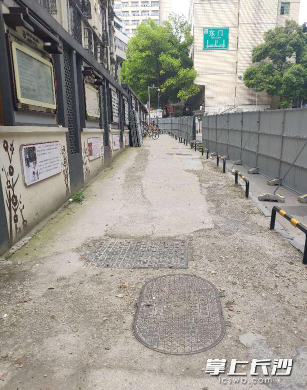 提质前的人行过道。