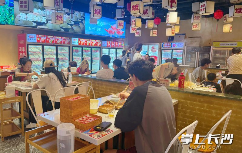 7月降价以来，大斌家客流量大幅提升。