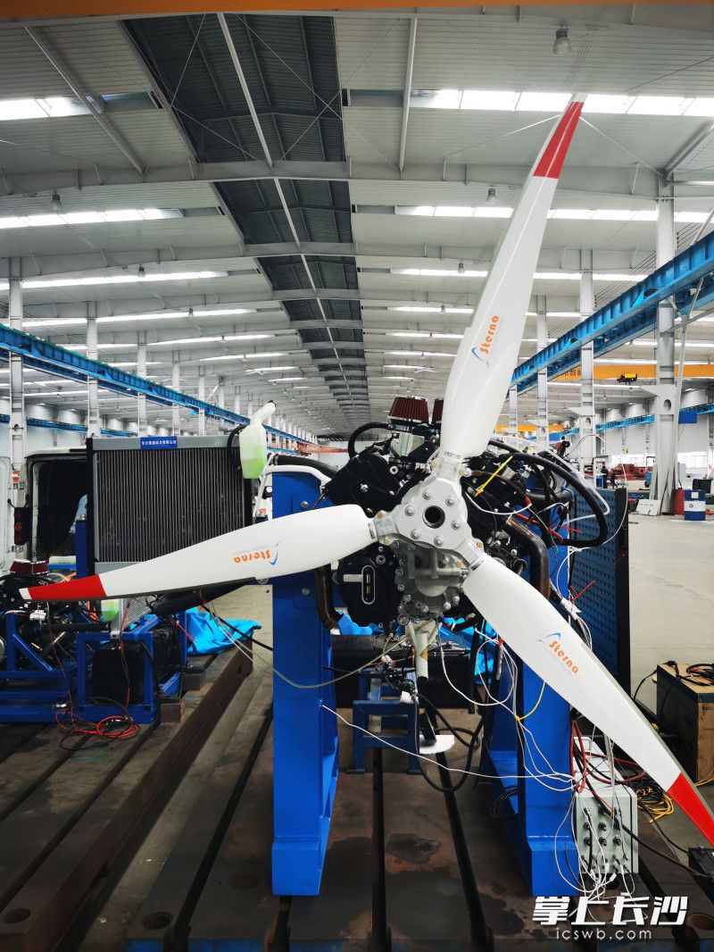 强盛动力航空活塞混合电推进系统。 强盛动力航空活塞混合电推进系统。