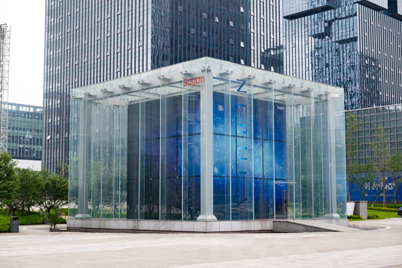 位于长沙高新区麓谷产业园世界计算·长沙智谷的长沙人工智能创新中心，为汇视威提供了算力资源。图源：湘江早报