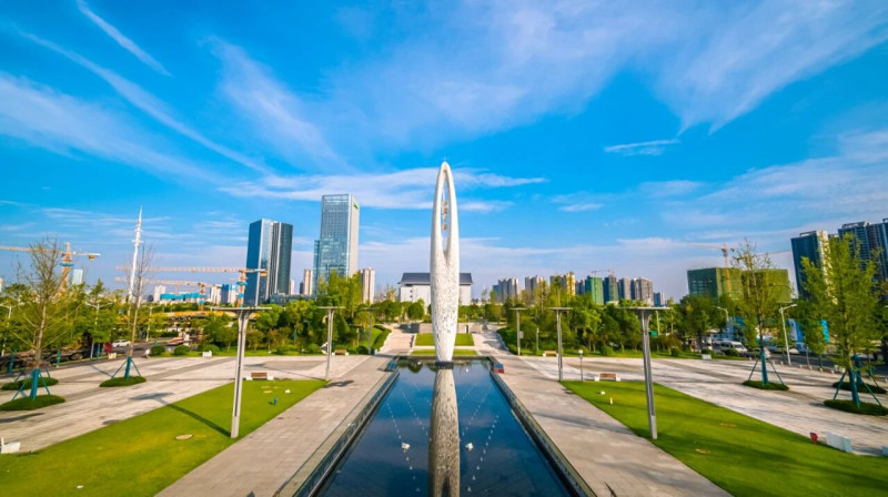 马栏山“中国v谷”主题雕塑。园区供图