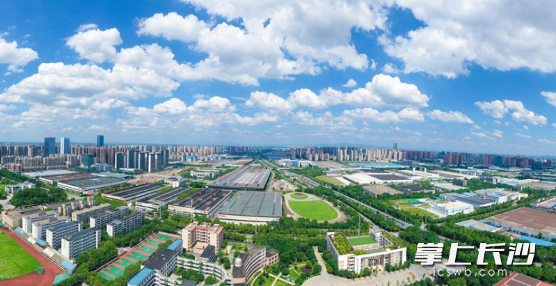 鸟瞰长沙经开区。 均为长沙晚报通讯员舒展摄