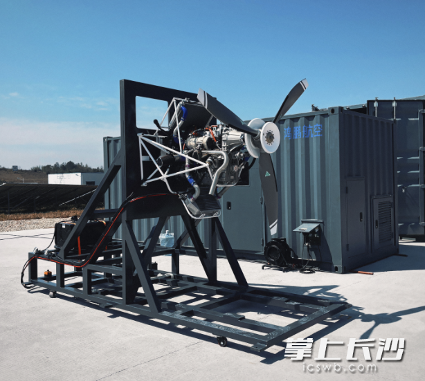 鸿鹏d160重油活塞发动机。 鸿鹏d160重油活塞发动机。