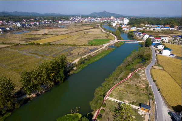 美丽幸福楚江河