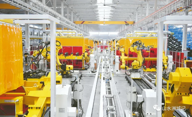 图片星邦智能国际制造城项目自动化生产车间。邹麟 摄 图片星邦智能国际制造城项目自动化生产车间。邹麟 摄