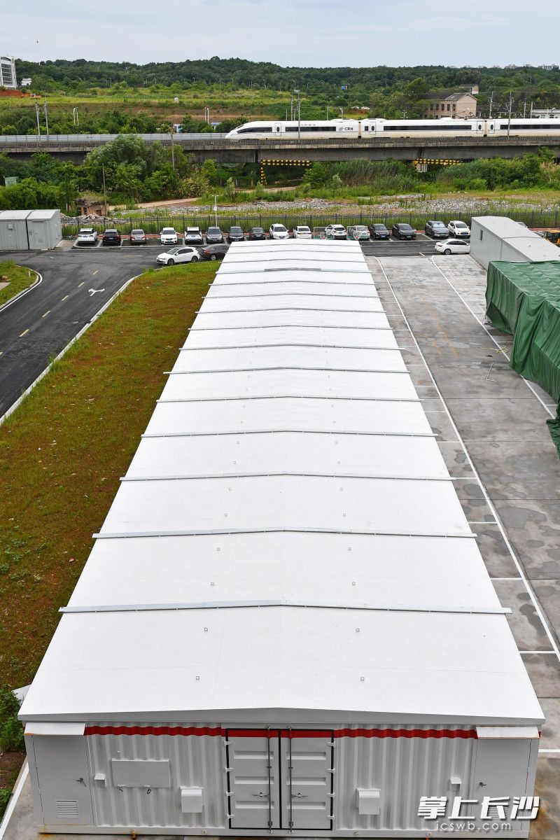 湘能楚天生产的预制舱。 湘能楚天生产的预制舱。