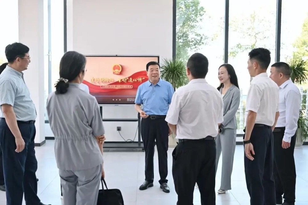 调研现场。长沙晚报通讯员 张圣贺 摄。 调研现场。长沙晚报通讯员 张圣贺 摄。