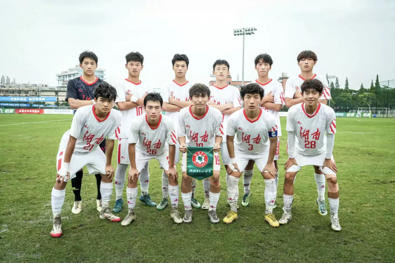 参加全运会资格赛的湖南u18男足。省足协供图