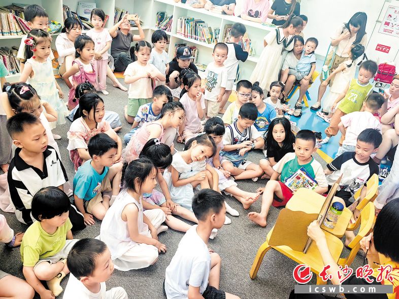 小读者积极参加活动 均为长沙市图书馆 供图