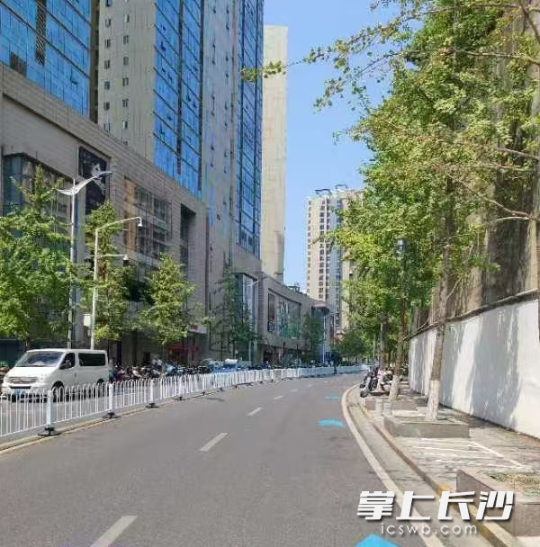 “三快”工作开展后的迎新路。