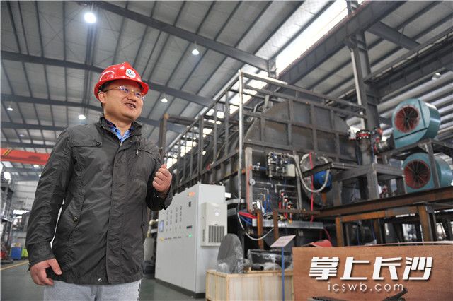 均为长沙晚报记者小刘军摄