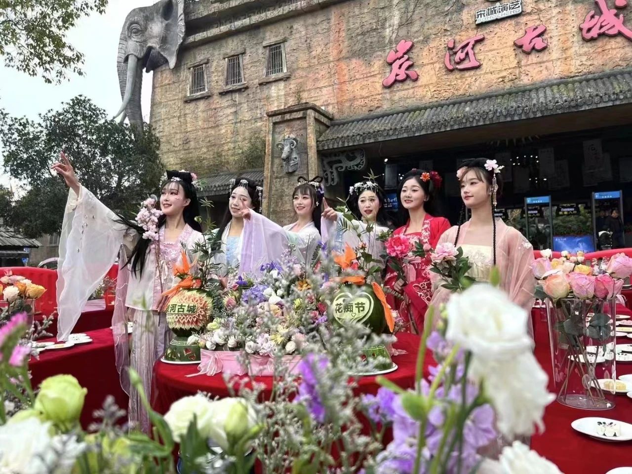 ▲炭河古城精彩绝伦的文旅活动。